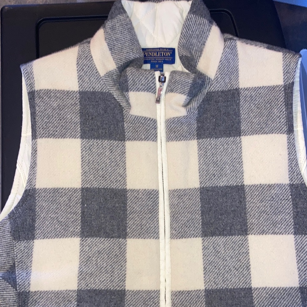 Reversible Pendleton Vest With Wool Check Pattern… - image 1